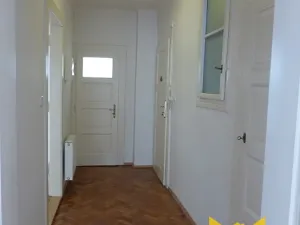 Pronájem bytu 2+1, Praha - Smíchov, Grafická, 57 m2