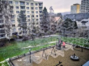 Pronájem bytu 2+1, Děčín - Děčín III-Staré Město, Oblouková, 64 m2