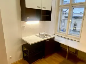 Pronájem bytu 2+1, Brno, Jana Uhra, 73 m2