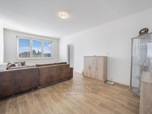 Prodej bytu 1+1, České Velenice, Sídliště na Sadech, 43 m2