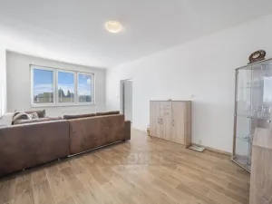 Prodej bytu 1+1, České Velenice, Sídliště na Sadech, 43 m2