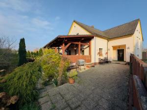 Prodej rodinného domu, Horní Police - Podlesí, 239 m2