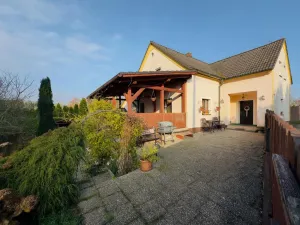 Prodej rodinného domu, Horní Police - Podlesí, 239 m2