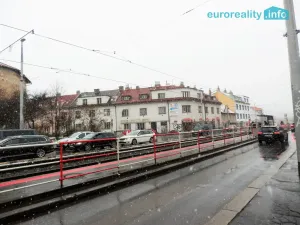 Pronájem kanceláře, Praha, Průběžná, 111 m2