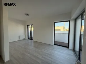 Prodej bytu 2+kk, Zlín, Smetanova, 56 m2