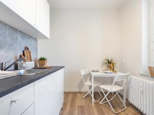 Prodej bytu 2+1, Brno - Židenice, Došlíkova, 48 m2