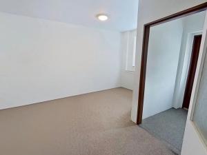 Pronájem bytu 1+kk, Třebíč, Mrštíkova, 39 m2