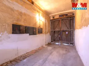 Prodej rodinného domu, Zbiroh, Masarykovo náměstí, 431 m2