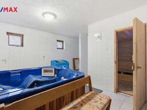 Prodej ubytování, Nová Role - Mezirolí, 795 m2