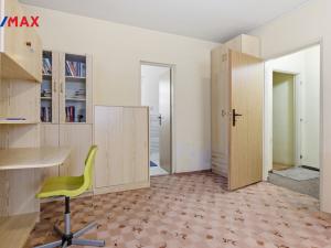 Prodej ubytování, Nová Role - Mezirolí, 795 m2