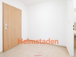 Pronájem bytu 1+kk, Havířov - Město, Hlavní třída, 35 m2