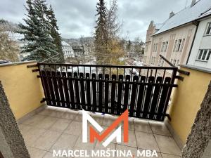 Pronájem bytu 2+1, Náchod, Husovo náměstí, 74 m2