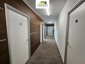 Pronájem kanceláře, Nová Paka, Pražská, 300 m2