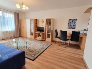 Pronájem bytu 2+kk, Praha, Patočkova, 80 m2