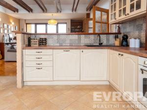 Prodej rodinného domu, Praha - Lipence, Josefa Houdka, 958 m2