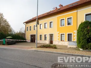 Prodej rodinného domu, Praha - Lipence, Josefa Houdka, 958 m2