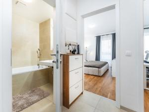 Prodej bytu 3+kk, Praha - Hlubočepy, Schránilova, 68 m2
