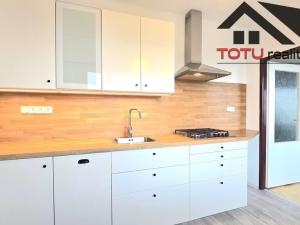 Prodej bytu 3+1, Jaroměř, Na Cihelnách, 75 m2