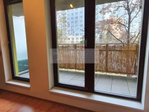 Pronájem bytu 1+kk, Praha, Na Slatince, 36 m2