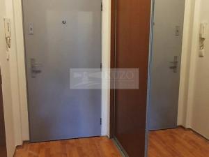 Pronájem bytu 1+kk, Praha, Na Slatince, 36 m2