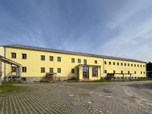 Pronájem skladu, Chodov, Tovární, 140 m2