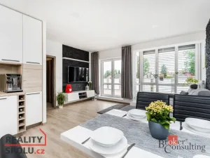 Pronájem bytu 3+kk, Hradec Králové - Svobodné Dvory, K Meteoru, 122 m2