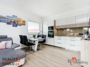 Pronájem bytu 3+kk, Hradec Králové - Svobodné Dvory, K Meteoru, 122 m2