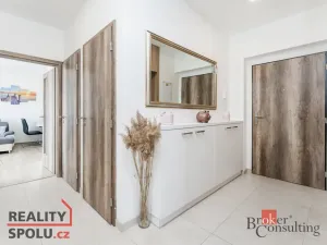 Pronájem bytu 3+kk, Hradec Králové - Svobodné Dvory, K Meteoru, 122 m2