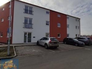 Pronájem bytu 1+kk, Škvorec - Třebohostice, 29 m2