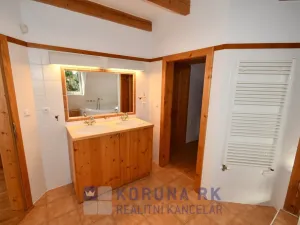 Prodej vily, Lišov, Topolová, 321 m2