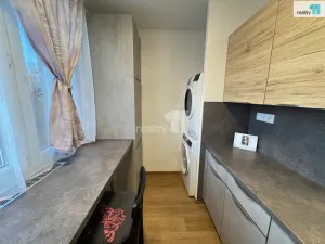 Prodej bytu 3+1, Dobřany, 17. listopadu, 78 m2