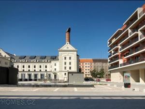 Pronájem bytu 2+kk, Praha - Holešovice, U Uranie, 70 m2