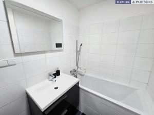 Pronájem bytu 2+kk, Havířov, Klidná, 50 m2