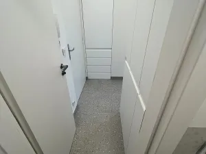 Pronájem bytu 1+kk, Praha - Krč, Murgašova, 42 m2