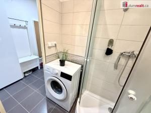 Pronájem bytu 1+1, Kralupy nad Vltavou - Lobeček, Štefánikova, 36 m2