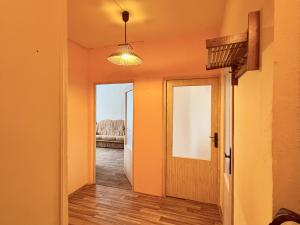 Pronájem bytu 2+1, Liberec - Liberec IV-Perštýn, Kominická, 63 m2