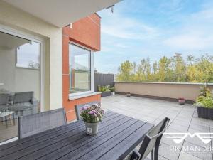 Pronájem bytu 2+kk, Praha - Prosek, Kytlická, 53 m2