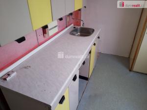 Pronájem bytu 2+1, Karlovy Vary, Přátelství, 56 m2