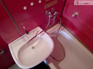 Pronájem bytu 2+1, Karlovy Vary, Přátelství, 56 m2