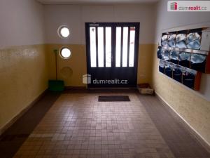 Pronájem bytu 2+1, Karlovy Vary, Přátelství, 56 m2