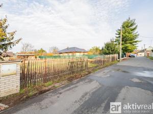 Prodej pozemku pro bydlení, Libiš, Jiskrova, 927 m2