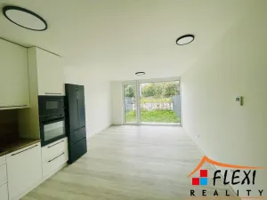 Pronájem bytu 1+kk, Ostrava, U Hájenky, 29 m2