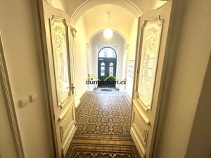 Pronájem kanceláře, Praha, Pernerova, 88 m2