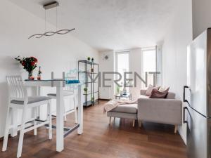 Prodej bytu 2+kk, Praha - Holešovice, Jankovcova, 43 m2