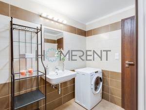 Prodej bytu 2+kk, Praha - Holešovice, Jankovcova, 43 m2