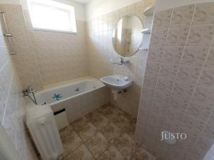 Prodej bytu 2+1, Ražice, 80 m2