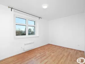 Pronájem bytu 3+1, Opatovice nad Labem, Hradecká, 70 m2