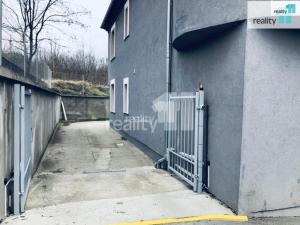 Pronájem bytu 1+kk, Praha - Hrdlořezy, Českobrodská, 20 m2