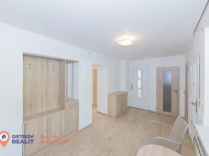 Prodej bytu 4+1, Všemina, 72 m2
