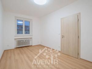 Pronájem bytu 3+1, Zlín, Benešovo nábřeží, 72 m2